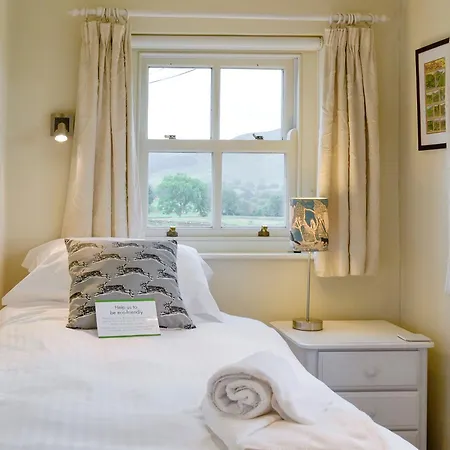 Holiday home Swallows Nest Hebden