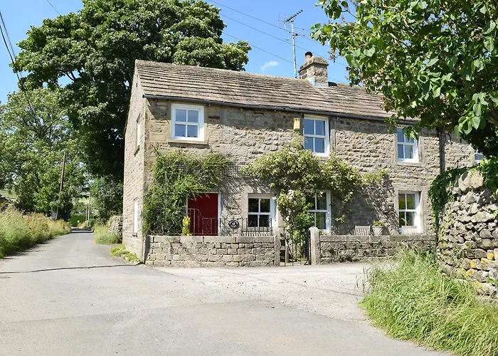 בית נופש Swallows Nest *